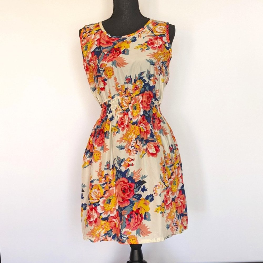 Top Shine World Sunflower Cream Colorful Floral Dress Size Small